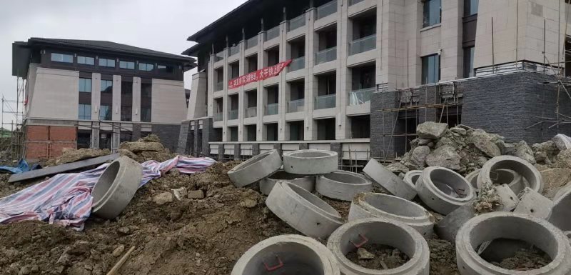 成都會群水泥制品廠供应成都锦城湖酒店检查井和水泥盖板2